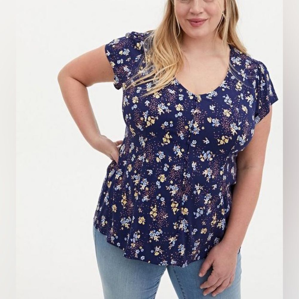 torrid Navy Floral Button-Front Short Sleeve Top